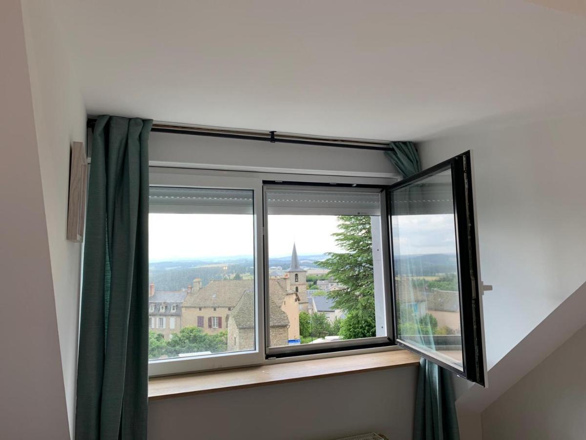 La Ferme De L'Aubrac Hotel อูมอง-ทูบราค ภายนอก รูปภาพ
