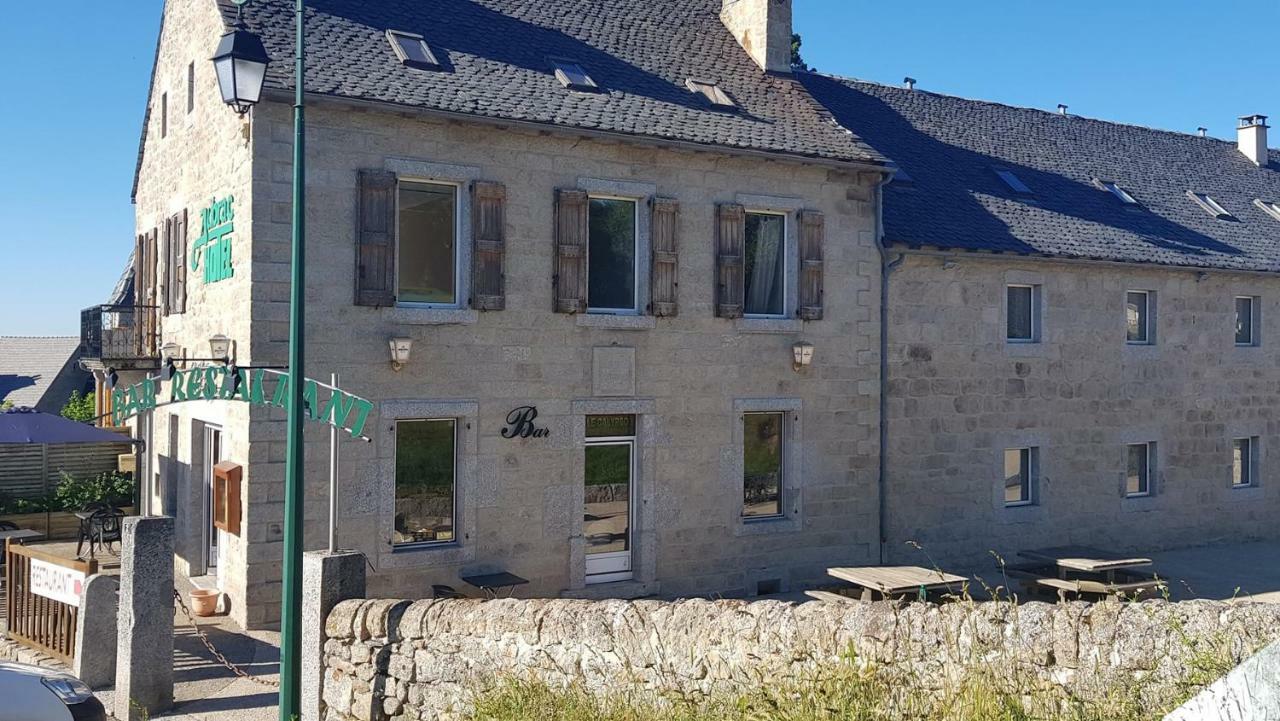 La Ferme De L'Aubrac Hotel อูมอง-ทูบราค ภายนอก รูปภาพ