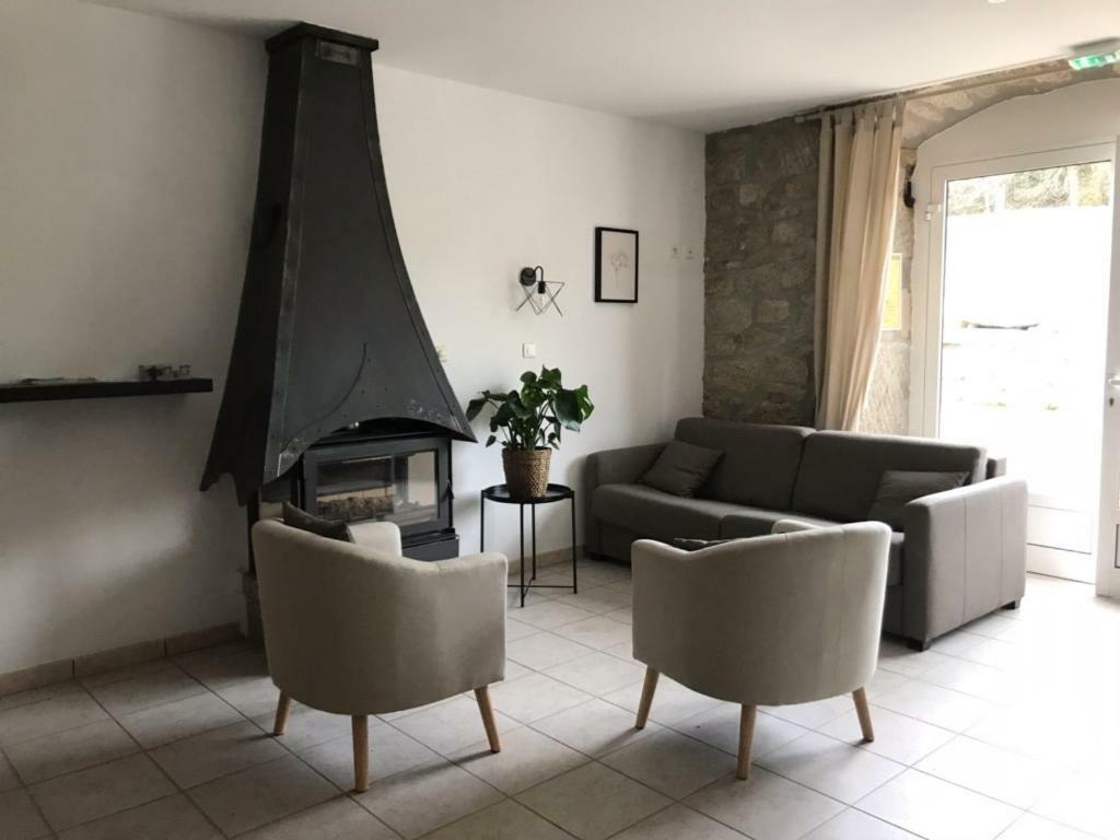 La Ferme De L'Aubrac Hotel อูมอง-ทูบราค ภายนอก รูปภาพ
